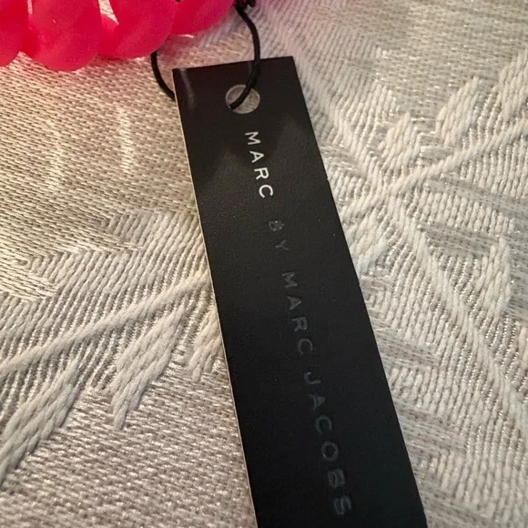 Marc by Marc Jacobs Vibrant Pink New With Tags Bracelet - Picture 2 of 5